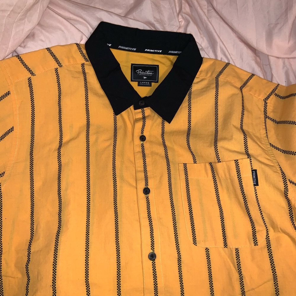 PRIMITIVE BUTTON UP